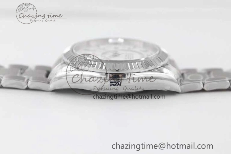 Sky-Dweller 326934 904L SS Noob 1:1 Best Edition White Dial on SS Bracelet Asian 23J to Minimalist 2404