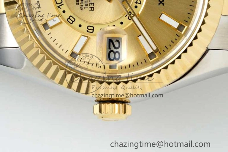 Soft Skydweller SS YG Noob Best Edition YG Dial on SS YG Oyster Bracelet A23J 2290