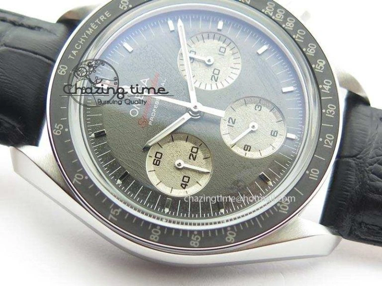 Speedmaster Apollo XVII Gray Dial On Black Leather Strap Manual Winding Chrono Movement FlexibleFit 8222