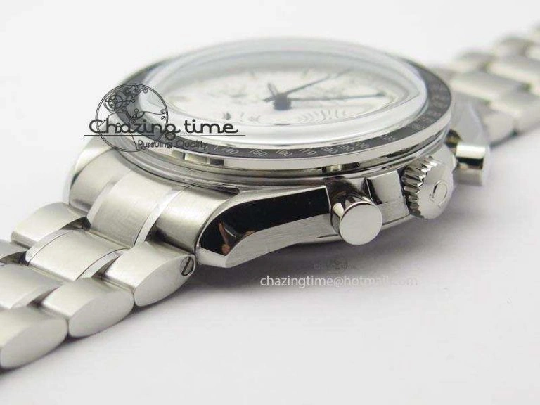 Functional Speedmaster JHF SS Snoopy Award 45th Anniversary White dial On SS Bracelet 8239