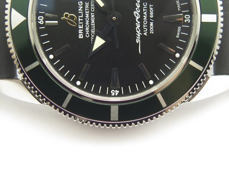 Functional Speedmaster JHF SS Snoopy Award 45th Anniversary White dial On SS Bracelet 8239