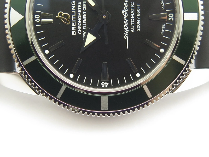 Functional Speedmaster JHF SS Snoopy Award 45th Anniversary White dial On SS Bracelet 8239