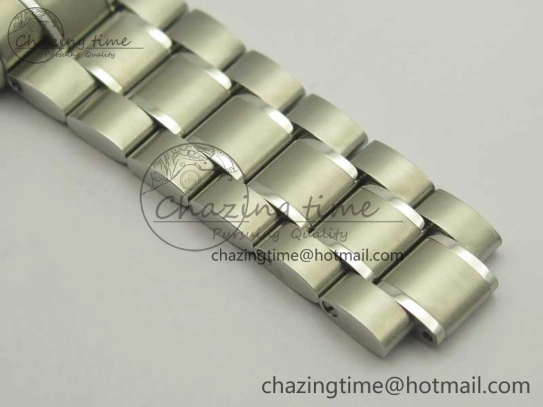 Flexible Speedmaster Moonwatch OMF 1:1 Best Edition Gray Dial on SS Bracelet A 8042