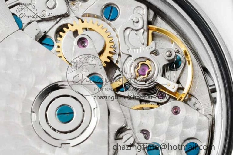Speedmaster Racing Master SS HKF Best Edition White Dial on Black Rubber Strap A HighQuality 7815