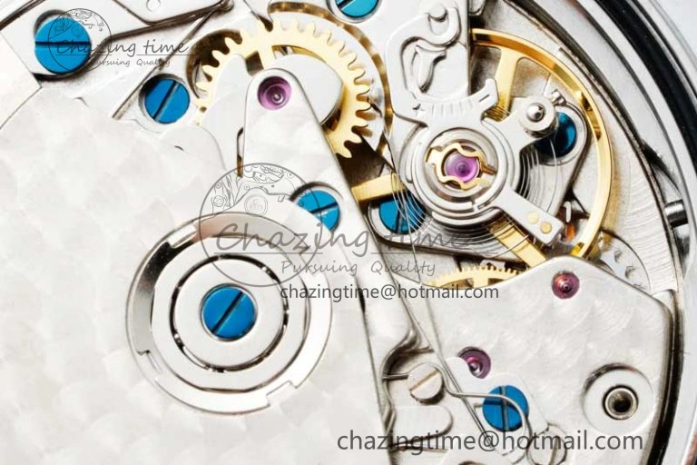 Speedmaster Racing Master SS HKF Best Edition White Dial on SS Bracelet A TravelReady 7809