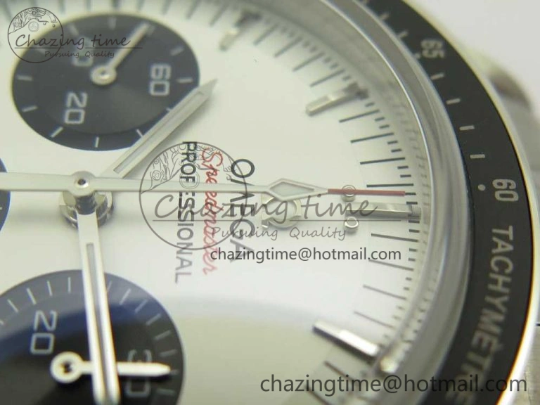 Speedmaster SS Sapphire Crystal Panda White Black Dial on SS Bracelet Manual Winding Chrono Movement TravelReady 7956