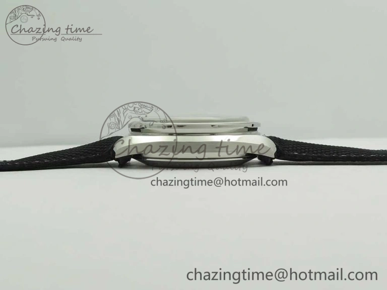Speedmaster SS Snoopy OMF Best Edition White Dial on Nylon Strap Manual Winding Chrono Movement WellDesigned 7990