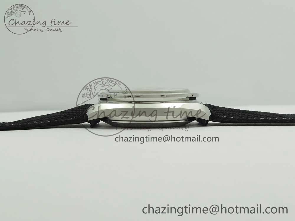Speedmaster SS Snoopy OMF Best Edition White Dial on Nylon Strap Manual Winding Chrono Movement WellDesigned 7990