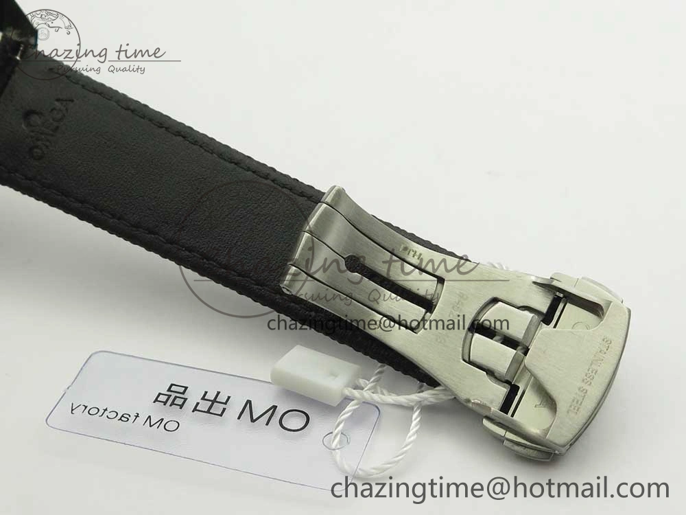 Speedmaster SS Snoopy OMF Best Edition White Dial on Nylon Strap Manual Winding Chrono Movement WellDesigned 7990