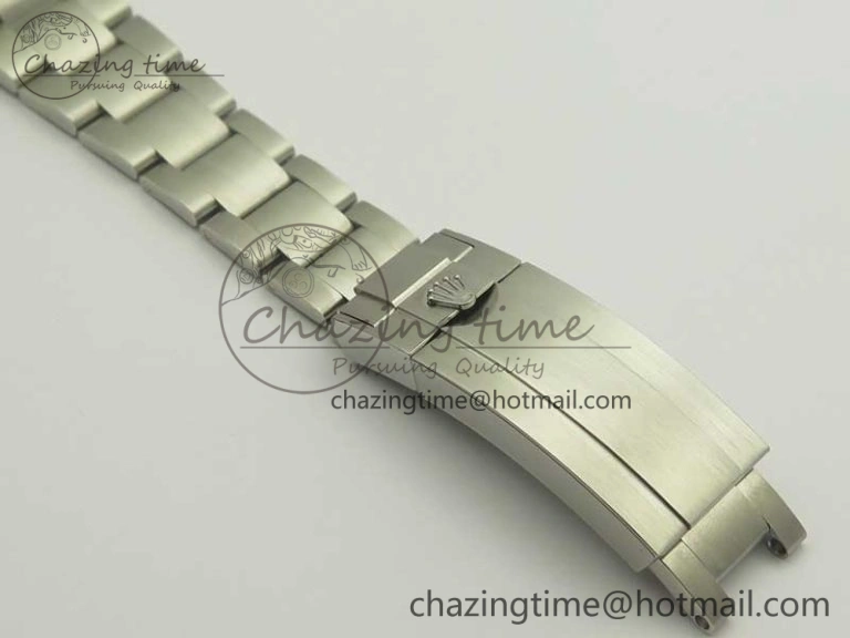 Youthful Submariner 116610 LV Green Ceramic DJF 1:1 Best Edition on SS Bracelet SA3135( Free R Cover) 3357