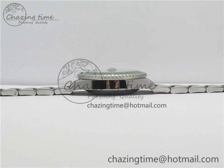 Submariner 116610 LV Green Ceramic Noob 1:1 Best Edition 904L SS Case and Bracelet A2836 V Efficient 3228