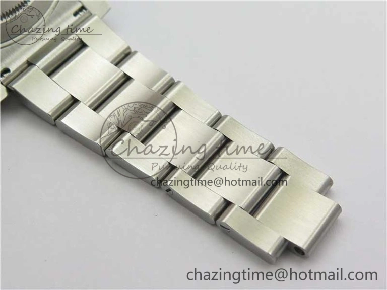 Submariner 116610 LV Green Ceramic Noob 1:1 Best Edition 904L SS Case and Bracelet A2836 V Efficient 3228