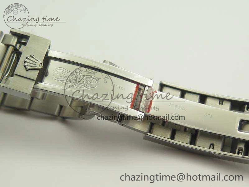 Submariner 116610 LV Green Ceramic V8s Noob Best Edition On SS Bracelet A Effortless 3481