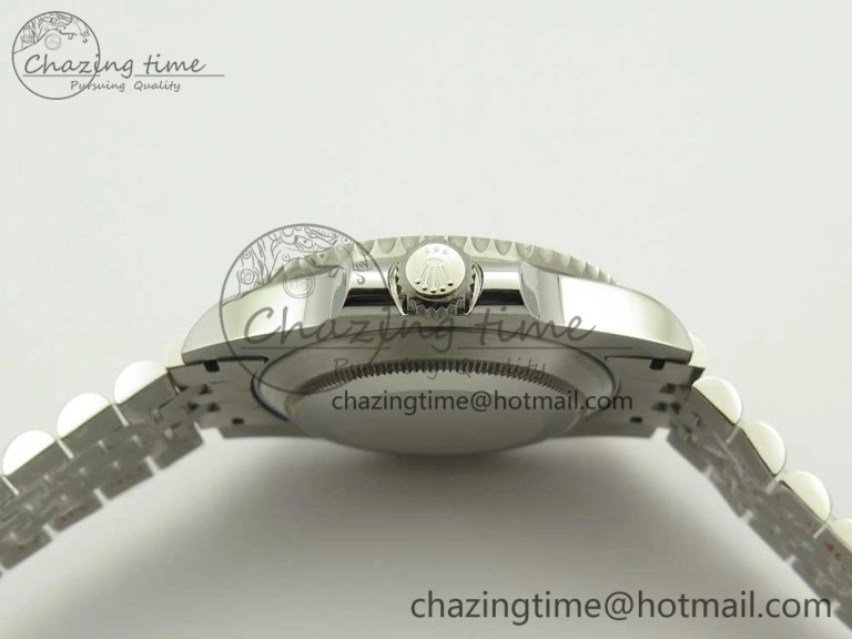 Submariner 116610 LV Green Ceramic V9F 904L 1:1 Best Edition on SS Jubilee Bracelet SA Flexible 3302