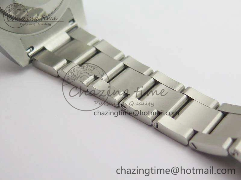 Classic Submariner 116610 LV Green Ceramic VRF 1:1 Best Edition on SS Bracelet A2836 MAX Version 3553