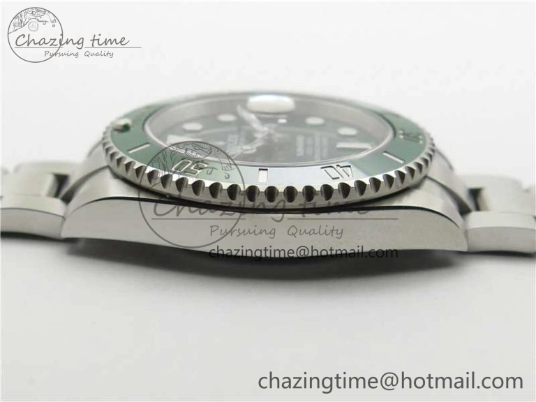 SunProtective Submariner 116610 LV Green Ceramic ZF 1:1 Best Edition 904L SS Case and Bracelet VR 2892