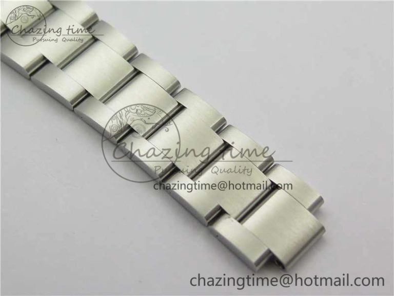 Durable Submariner 116610 LV Green Ceramic ZZF 904L 1:1 Best Edition on SS Bracelet SA3135 V 3179