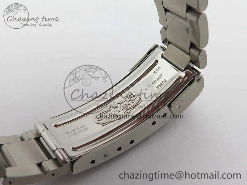 EyeCatching Submariner 16610 LV Green No Rehaut Engraving JF 1:1 Best Edition On SS Bracelet SH 3543