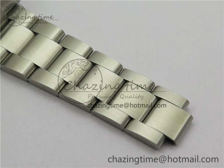 Efficient Submariner 16610 LV Kermit Green 904L Steel ARF1:1 Best Edition on SS Bracelet SH 2577
