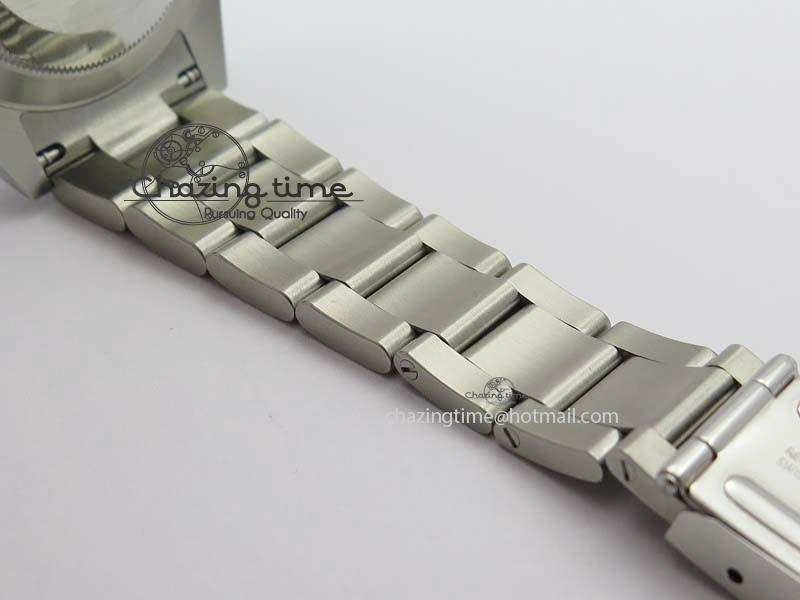 Stylish Submariner 16610LV SS Green Metal Bezel JF 1:1 Best Edition Black Dial On SS Bracelet SH 3755