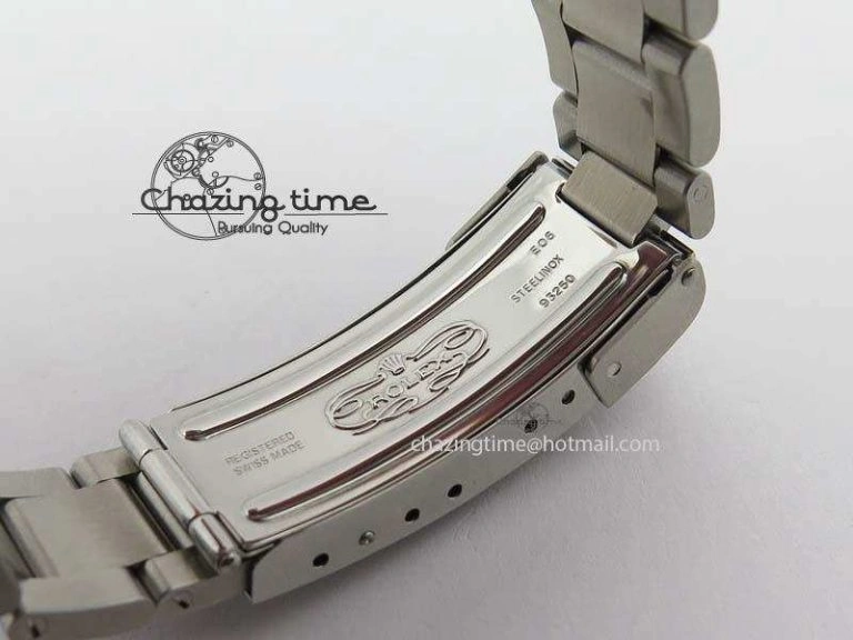 Stylish Submariner 16610LV SS Green Metal Bezel JF 1:1 Best Edition Black Dial On SS Bracelet SH 3755