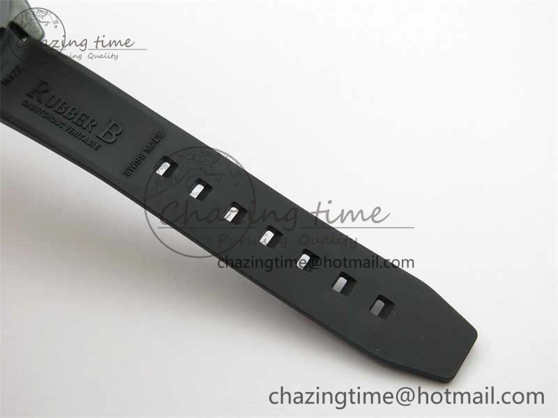 Submariner 40mm Black Ceramic 5GF Best Edition Cream Dial on Black Rubber Strap SA Sustainable 2470