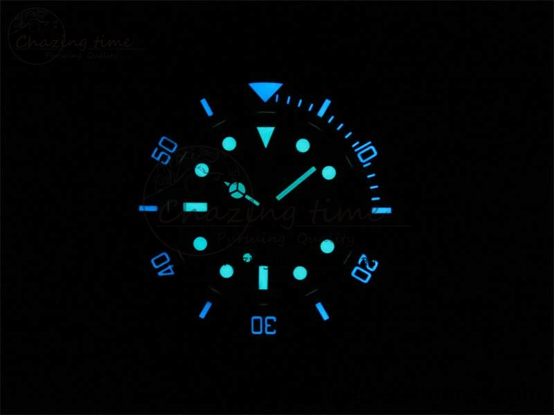 Submariner 40mm Black Ceramic 5GF Best Edition Cream Dial on Black Rubber Strap SA Sustainable 2470