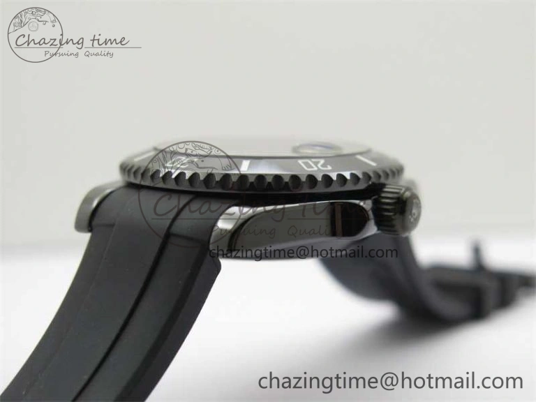Compact Submariner 40mm Black Ceramic 5GF Best Edition Green Dial on Black Rubber Strap SA 2463