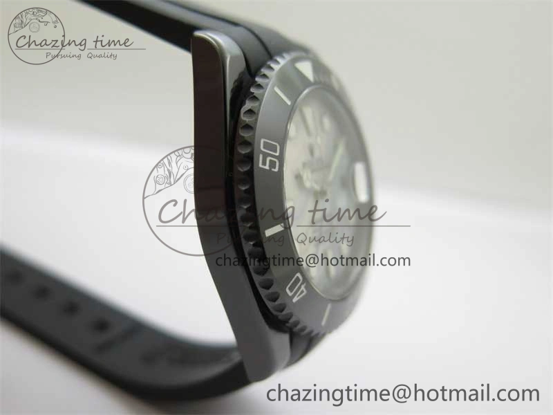 Effortless Submariner 40mm Black Ceramic 5GF Best Edition White Blue Dial on Black Rubber Strap SA 2468