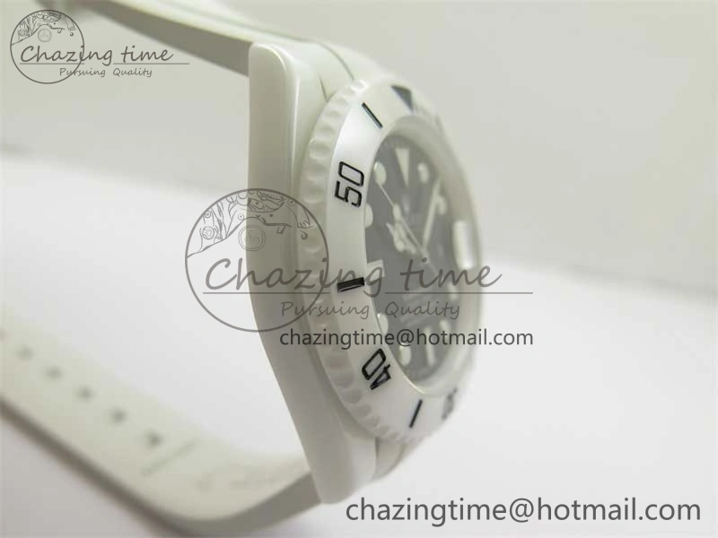 WellDesigned Submariner 40mm White Ceramic 5GF Best Edition Black Dial on White Rubber Strap SA 2480