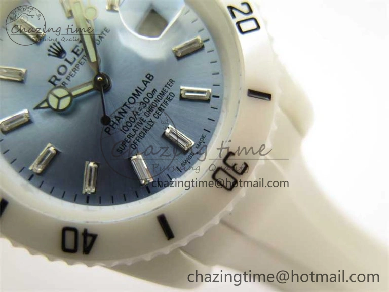 WrinkleFree Submariner 40mm White Ceramic 5GF Best Edition Ice Blue Dial on White Rubber Strap SA 2482