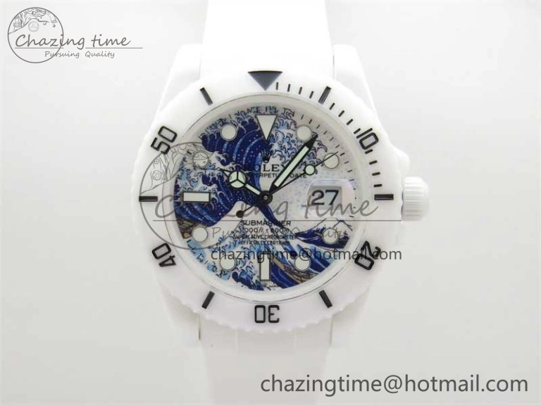 Durable Submariner 40mm White Ceramic 5GF Best Edition Sea Painting Dial on White Rubber Strap SA 2475