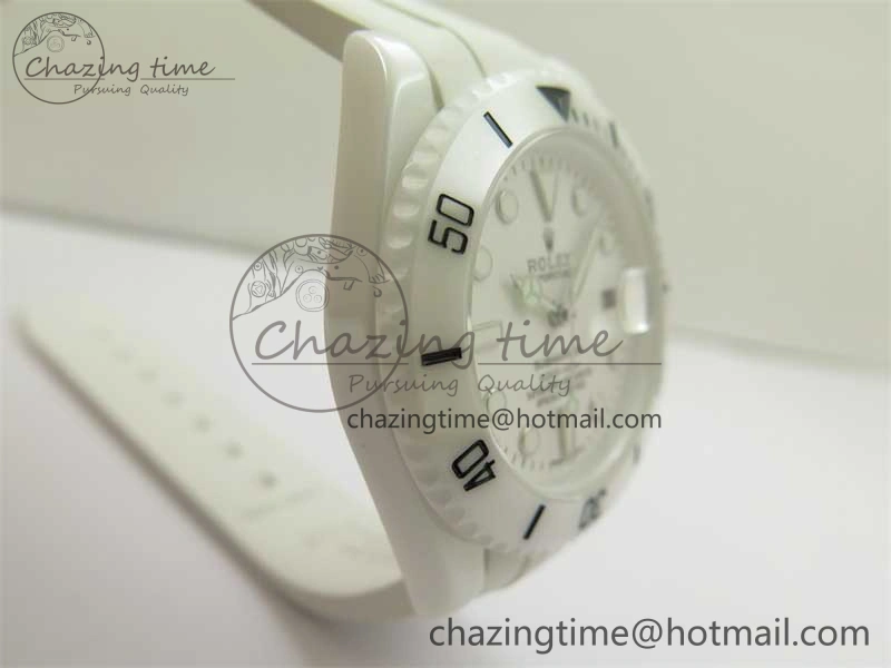 Sleek Submariner 40mm White Ceramic 5GF Best Edition White Dial on White Rubber Strap SA 2481