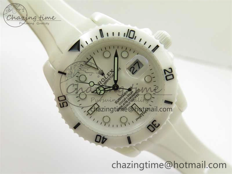 Sleek Submariner 40mm White Ceramic 5GF Best Edition White Dial on White Rubber Strap SA 2481