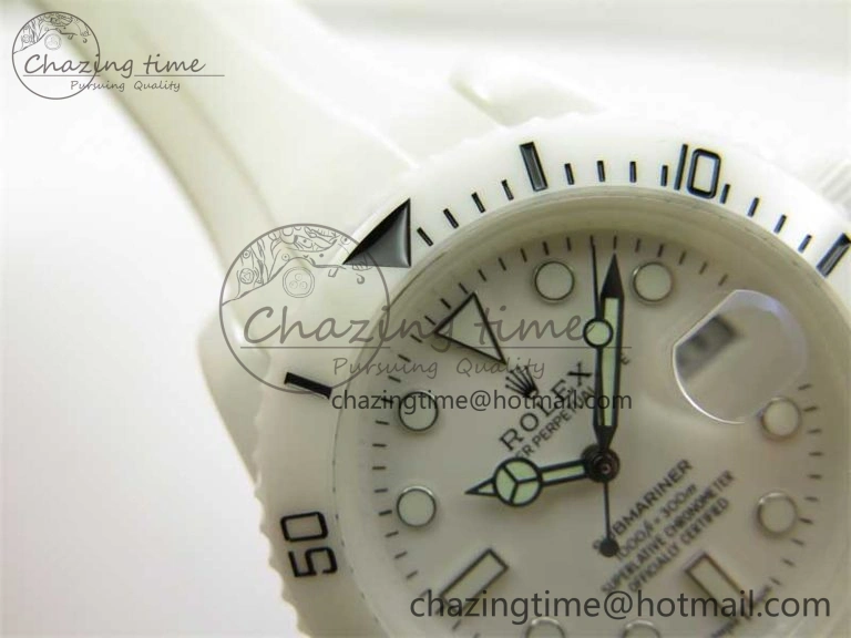 Sleek Submariner 40mm White Ceramic 5GF Best Edition White Dial on White Rubber Strap SA 2481