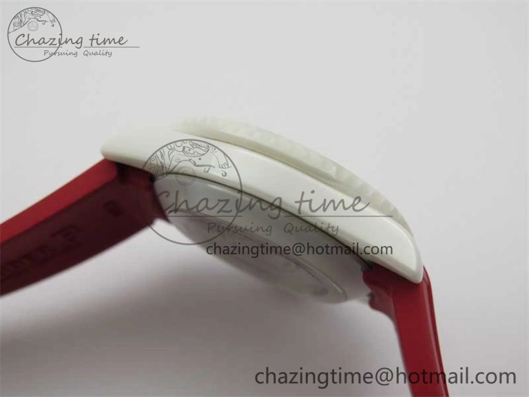 Submariner 40mm White Ceramic 5GF Best Edition White Red Dial on Red Rubber Strap SA Effortless 2485