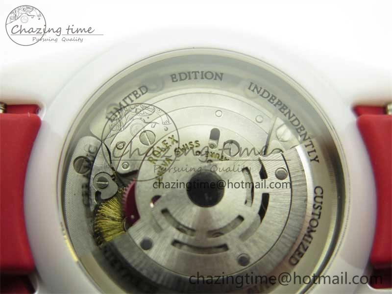 Submariner 40mm White Ceramic 5GF Best Edition White Red Dial on Red Rubber Strap SA Effortless 2485