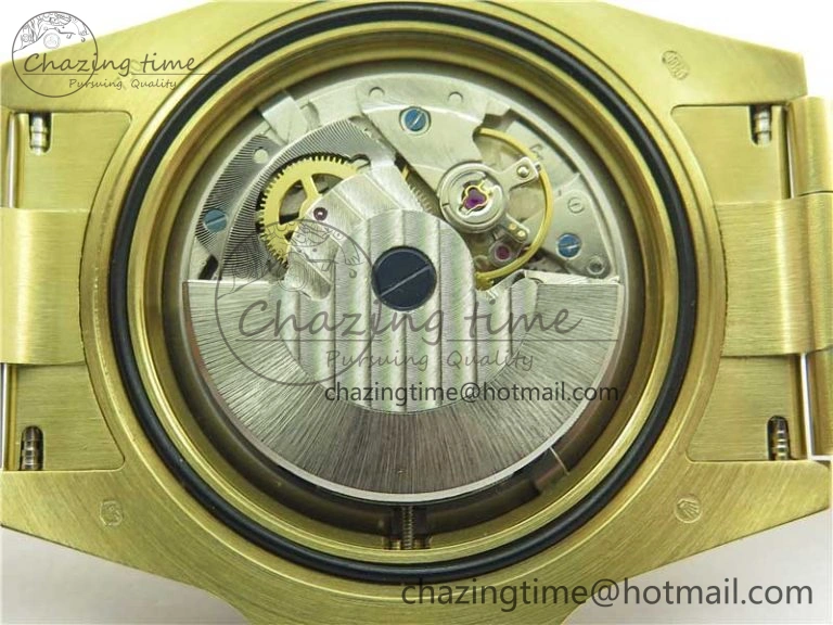 Submariner 41mm 126618 LB YG BP Maker Best Edition Blue Dial on YG Bracelet Elegant 2572