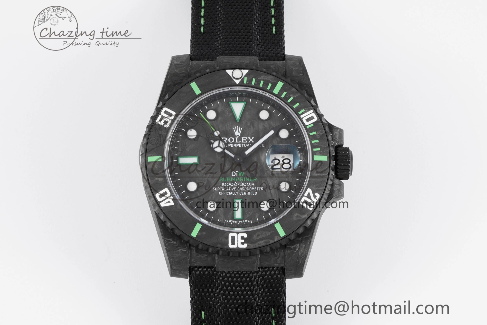 HighQuality Submariner DIW Carbon VSF 1:1 Best Edition Black Green Dial on Black Nylon Strap VS 2094