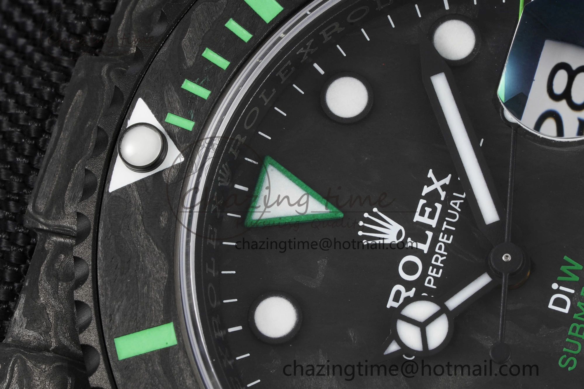HighQuality Submariner DIW Carbon VSF 1:1 Best Edition Black Green Dial on Black Nylon Strap VS 2094