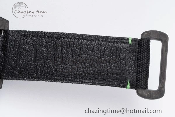 HighQuality Submariner DIW Carbon VSF 1:1 Best Edition Black Green Dial on Black Nylon Strap VS 2094