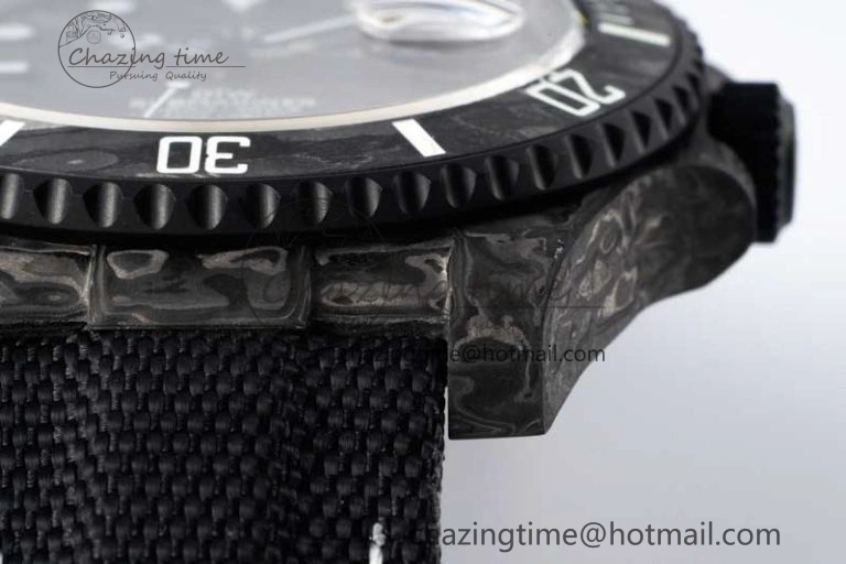Submariner DIW Carbon VSF 1:1 Best Edition Black White Dial on Black Nylon Strap VS Lightweight 2165
