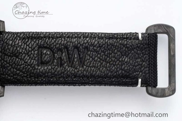Submariner DIW Carbon VSF 1:1 Best Edition Black White Dial on Black Nylon Strap VS Lightweight 2165
