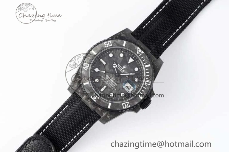 Submariner DIW Carbon VSF 1:1 Best Edition Black White Dial on Black Nylon Strap VS Lightweight 2165