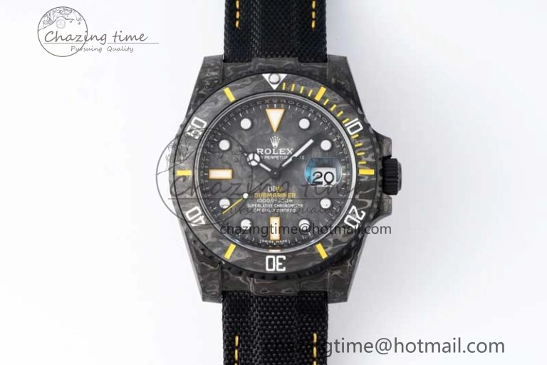 Minimalist Submariner DIW Carbon VSF 1:1 Best Edition Black Yellow Dial on Black Nylon Strap VS 2168