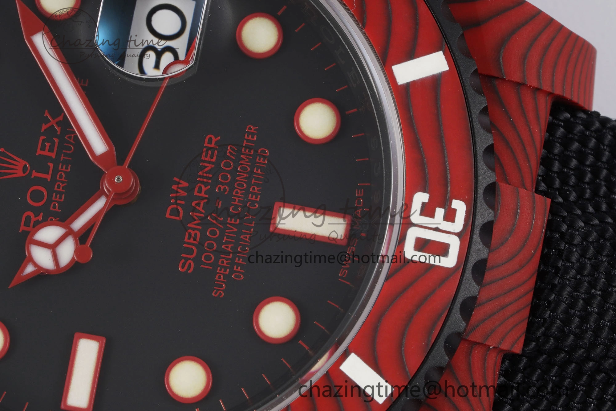 Submariner DIW Red Carbon VSF 1:1 Best Edition Black Dial on Black Nylon Strap VS TechFriendly 2069