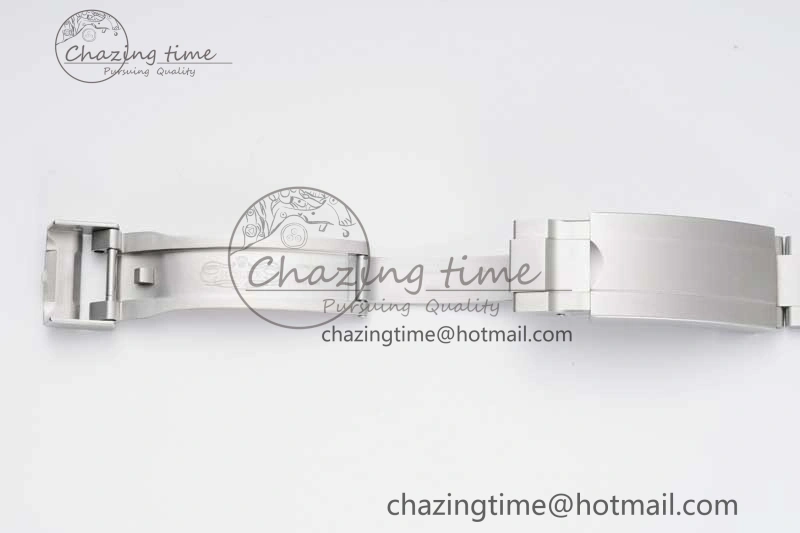 Neat Submariner DIW Sandblasted VSF 1:1 Best Edition Brown Dial on SS Bracelet VS 2059