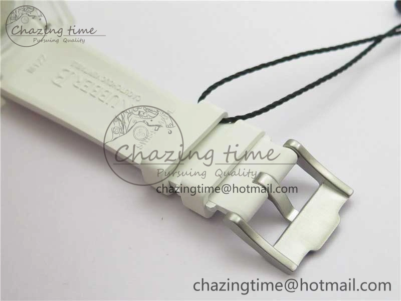 SmoothTexture Submariner Phantomlab Transparent 3AF Best Edition Green Dial on White Rubber Strap VR 2621
