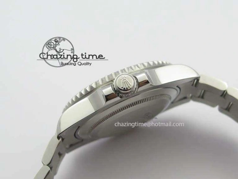Minimalist Submariner SS Red Bezel Red Dial On SS Bracelet A 3859