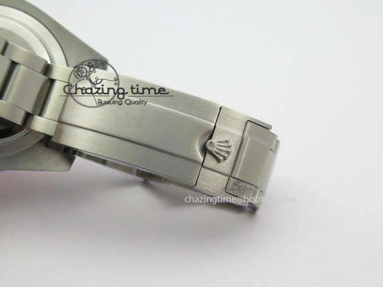 Minimalist Submariner SS Red Bezel Red Dial On SS Bracelet A 3859